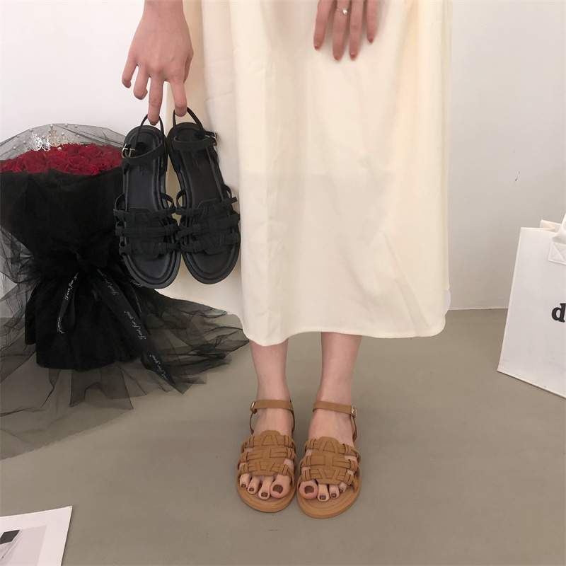 Flat 2025 New Bohemian Fairy Style Student Cross Strap Roman Sandals