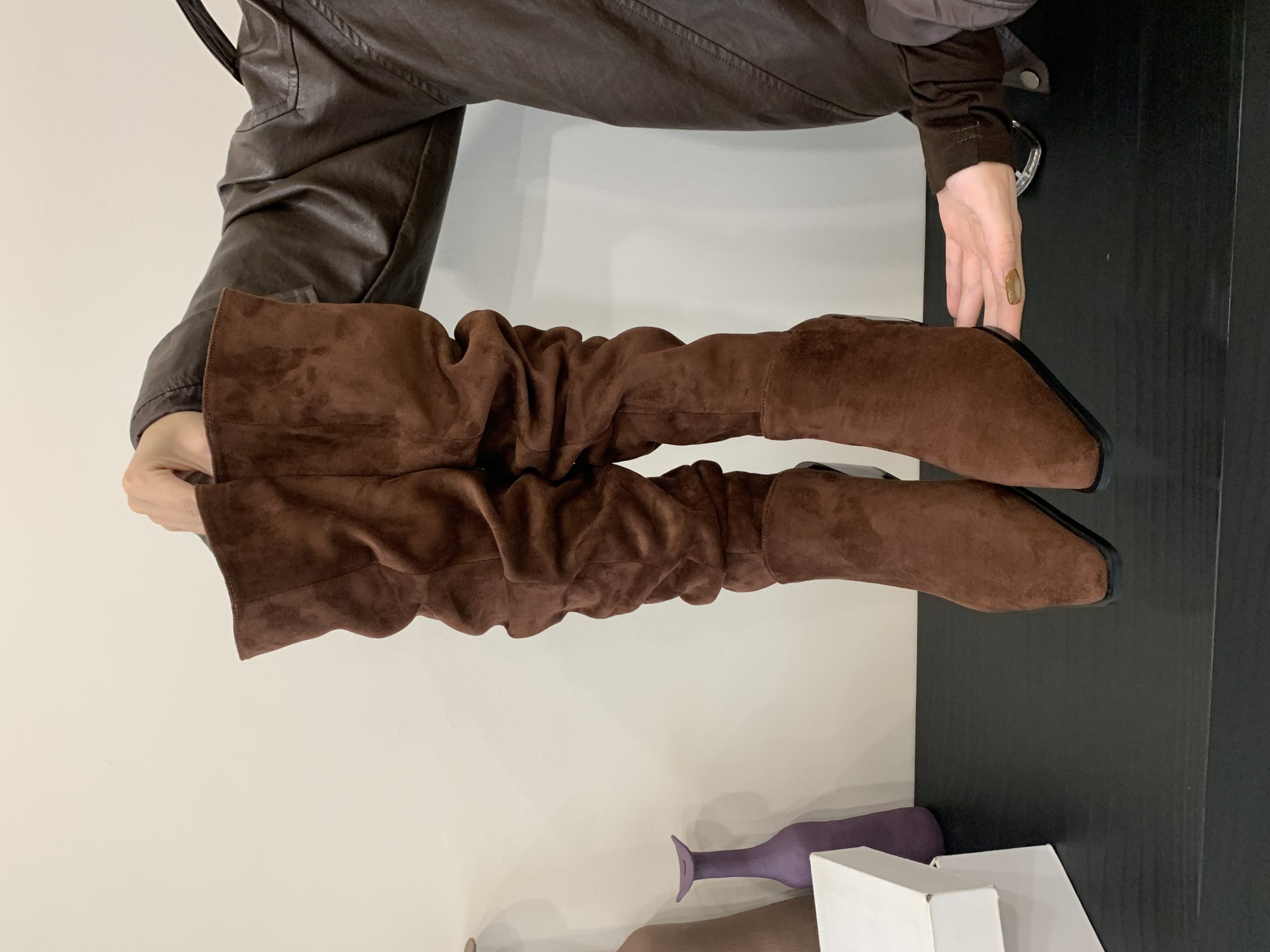 2025 New Fashion Versatile European American Style Suede Square Toe Chunky Heel Riding Boots Tall Boots Slim High Boots Women - Image 4