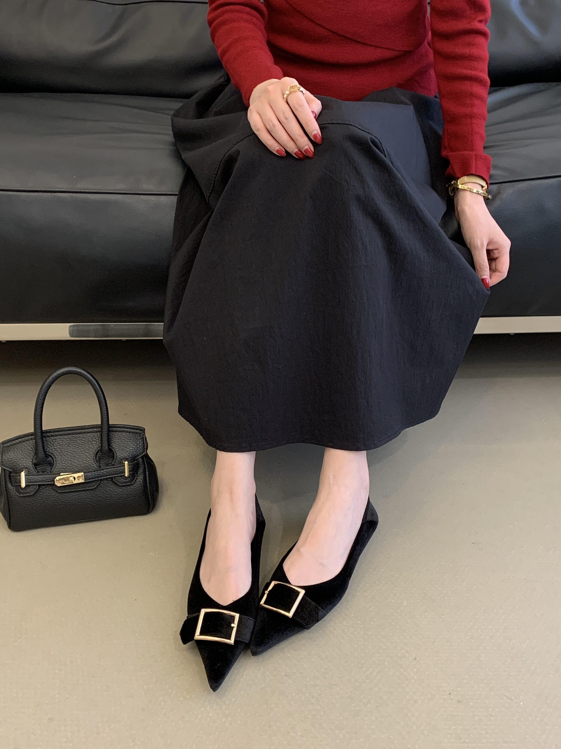2026 New Style Pointed Toe Flat Buckle Slip-On Comfortable Commuter Versatile French Velvet Low-Cut Shoes for Women